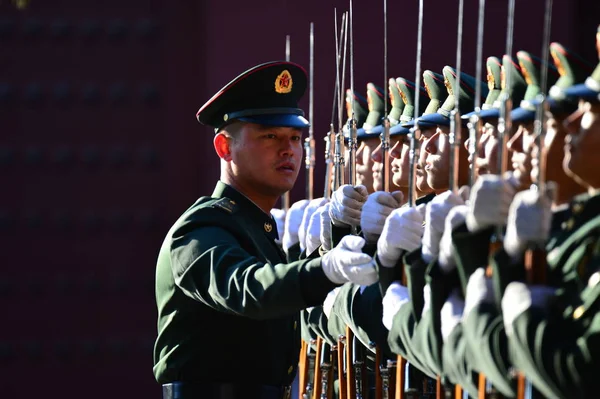 Guarda Honra Exército Popular Libertação Chinês Pta Participa Uma Sessão — Fotografia de Stock