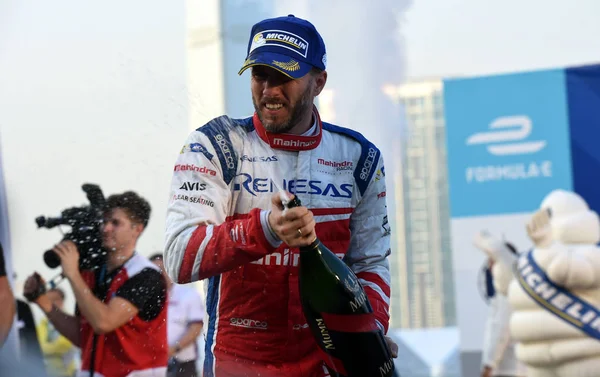 Piloto Alemán Nick Heidfeld Mahindra Racing Rocía Champán Para Celebrar —  Fotos de Stock