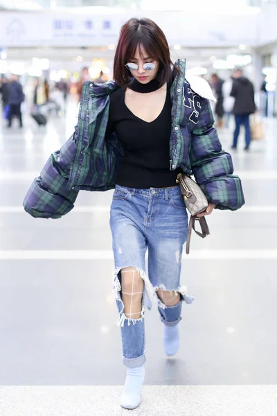 Тайванська Співачки Jolin Цай Зображений Пекінського Міжнародного Столичного Аеропорту Пекіні — стокове фото