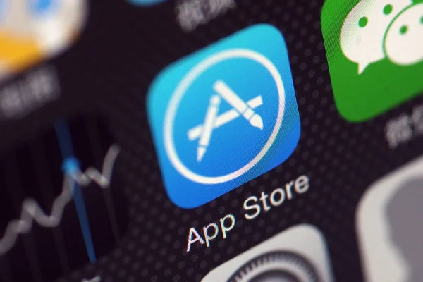 Usuário Celular Chinês Mostra Ícones Aplicativo App Store Esquerda Aplicativo — Fotografia de Stock