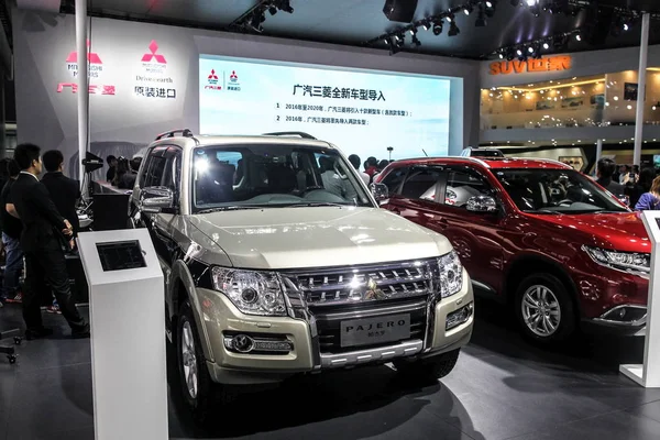 Pajero Veículo Está Exposição Stand Gac Mitsubishi Motors Durante 13A — Fotografia de Stock