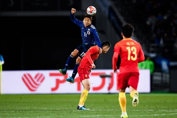 Kobayashi Top Japan Heads Ball Make Pass Zheng Zheng China — Stock Photo, Image