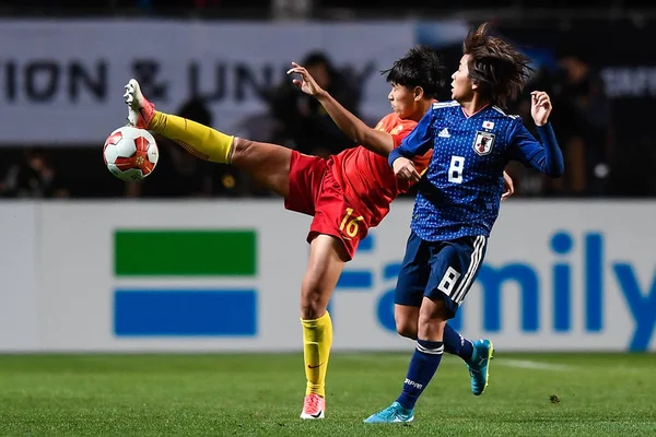 Han Peng Left China Kicks Ball Make Pass Iwabuchi Mana — Stock Photo, Image