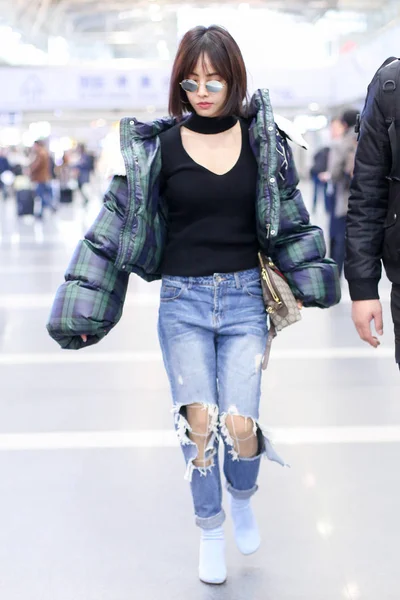 Piosenkarka Jolin Tsai Jest Zdjęciu Beijing Capital International Airport Pekinie — Zdjęcie stockowe