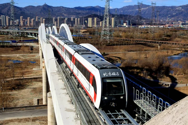 Maglev Vonat Fut Peking Első Közép Alacsony Sebességű Maglev Vonalon — Stock Fotó