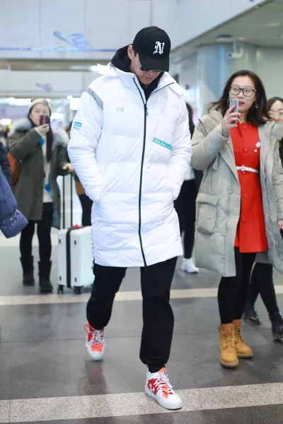 Campione Olimpico Nuoto Cinese Sun Yang Arriva All Aeroporto Internazionale — Foto Stock