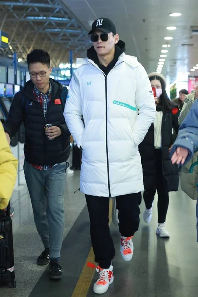 Champion Olympique Chinois Natation Sun Yang Arrive Aéroport International Pékin — Photo