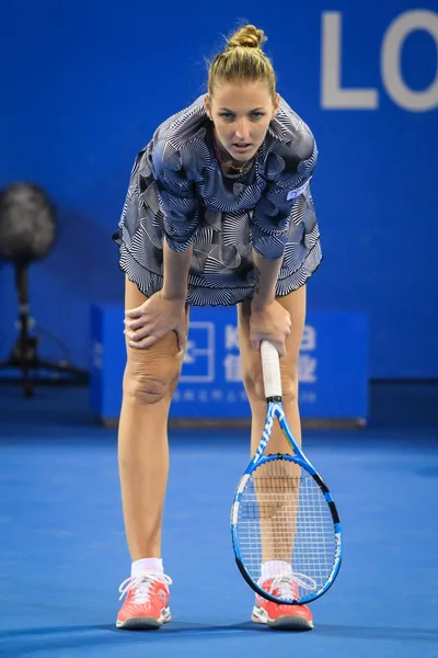 Karolina Pliskova Van Tsjechische Republiek Reageert Zoals Concurreert Tegen Monica — Stockfoto