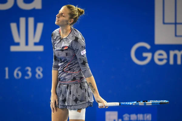 Die Tschechin Karolina Pliskova Reagiert Als Sie Ihrem Zweitrundenmatch Dameneinzel — Stockfoto