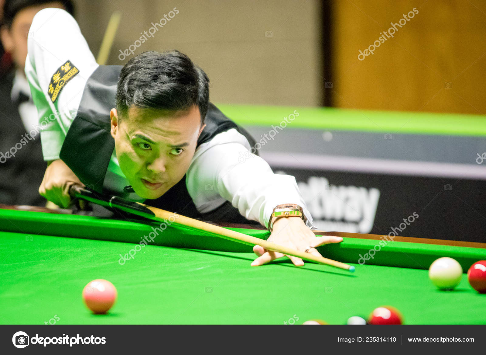 Marco Hong Kong Plays Shot Lyu Haotian China Final Match