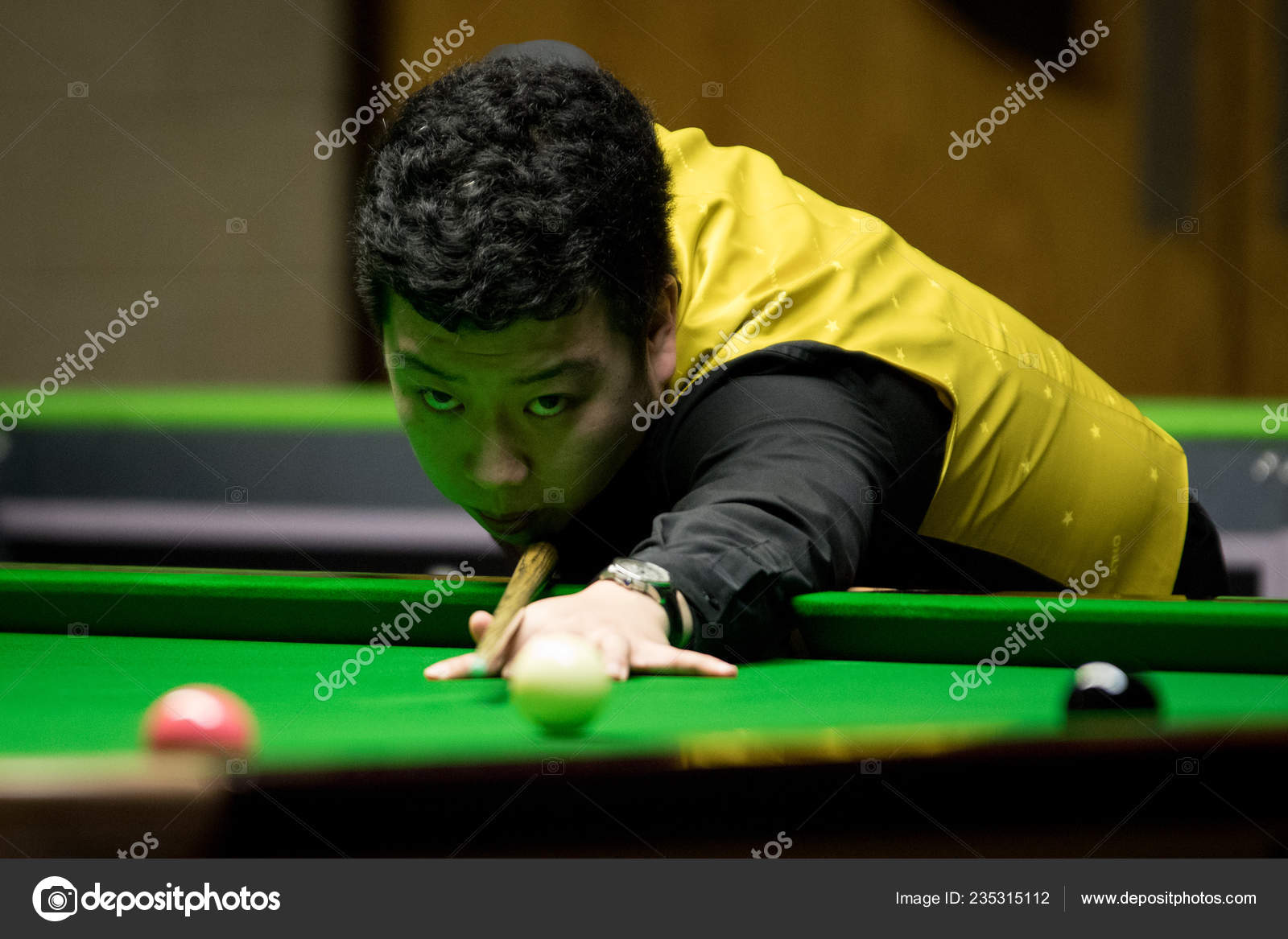 Hang China Plays Shot Scott Donaldson Scotland Final Match 2017