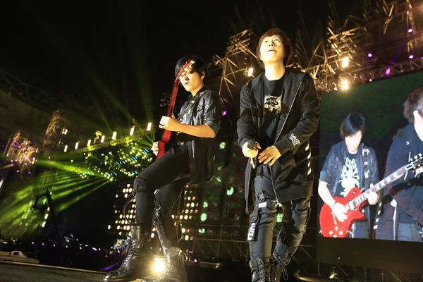 Membros Banda Rock Taiwanesa Mayday Apresentam Concerto Life Tour 2017 — Fotografia de Stock