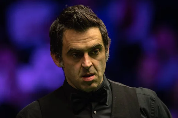 Ronnie Sullivan Inglaterra Considera Tiro Para Michael Georgiou Chipre Sua — Fotografia de Stock