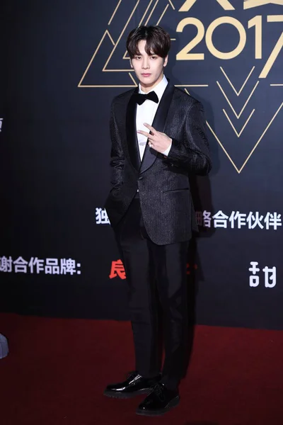 Hong Kong Şarkıcı Dansçı Jackson Wang Got7 Pozlar 2017 Tencent — Stok fotoğraf