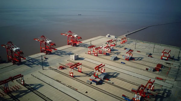 Aerial view of containers at the fourth phase of the Yangshan Deep-Water Port, the world's largest automated cargo wharf to start trial operation, in Shanghai, China, 6 December 2017 — Stock Image Aerial View Containers Fourth Phase Yangshan Deep Water Port World Royalty Free Stock Images
