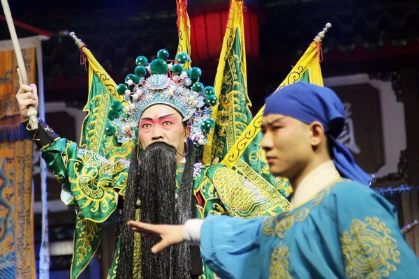 Chinesische Sichuanische Opern Künstler Treten Während Einer Show Auf Einer — Stockfoto