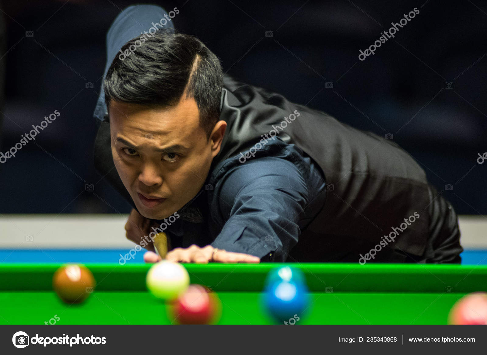 Marco Hong Kong Plays Shot Xiao Guodong China Fourth Match