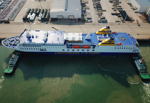 Maior Navio Cruzeiro Ásia Harmony Yungang Ancorado Cais Porto Lianyungang — Fotografia de Stock