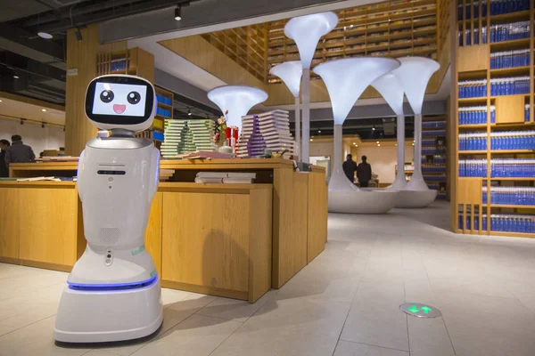 Artificial Intelligence Robot Named Xiao Xin Pictured Newly Renovated Bookstore — Stock Photo, Image