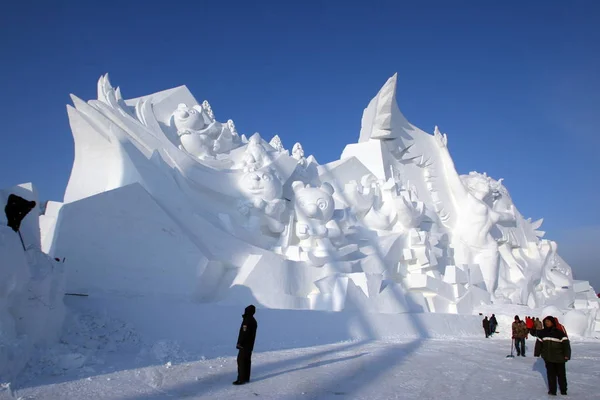 Obrovská Sněhová Socha Zimní Olympijské Hry Sněhové Písně Severovýchodní Čínská — Stock fotografie