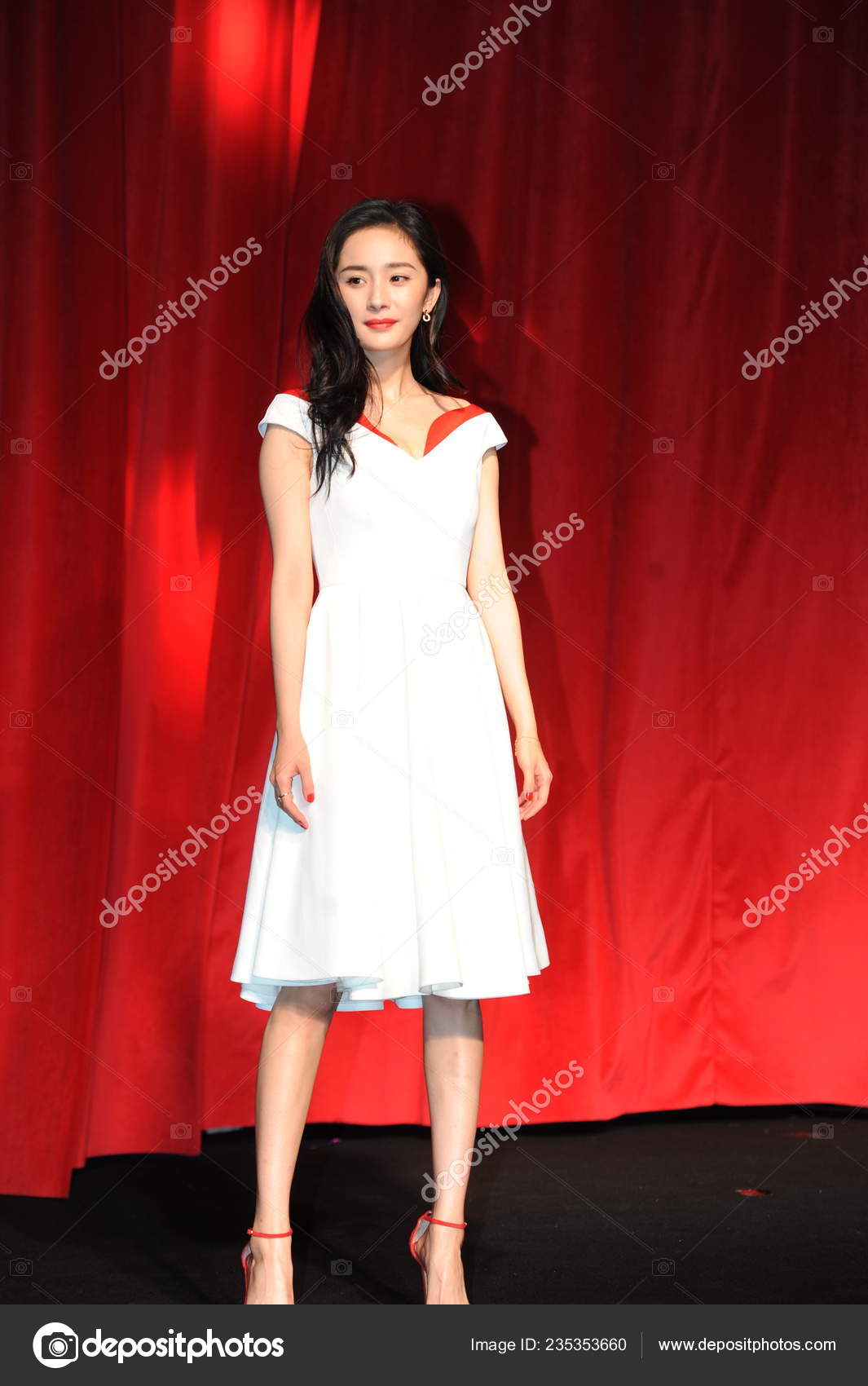 Chinese Actress Yang Attends Promotional Event Estee Lauder Shanghai China  – Stock Editorial Photo © ChinaImages #235353660