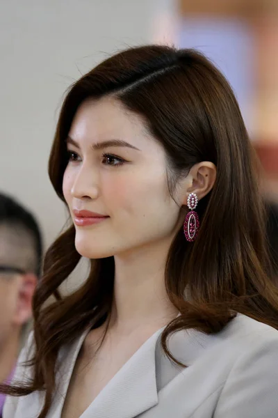 Model Tiongkok Sui Menghadiri Acara Promosi Untuk Merek Perhiasan Chopard — Stok Foto