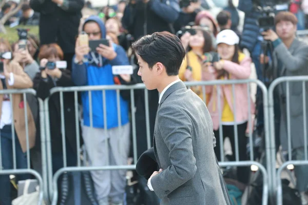 South Korean Actor Park Gum Arrives Wedding Ceremony Actress Song — Stock Photo, Image