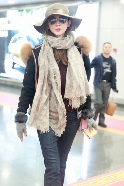 Modella Attrice Taiwanese Lin Chi Ling Fotografata All Aeroporto Internazionale — Foto Stock