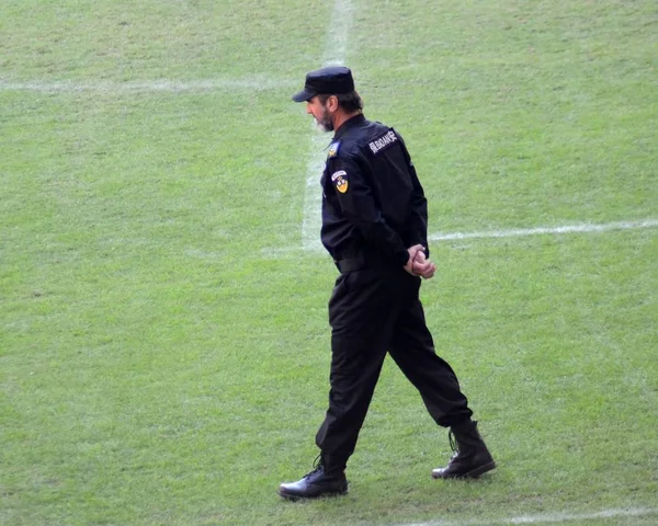 Ator Francês Estrela Futebol Internacional Eric Cantona Uniforme Segurança Retratado — Fotografia de Stock