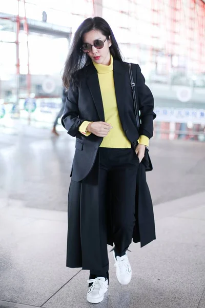 Kinesisk Skådespelerska Bingbing Avbildas Beijing Capital International Airport Beijing Kina — Stockfoto
