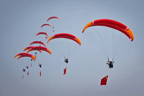 Members China Perform Skydiving 2017 World Fly Expo Wfe Wuhan — Stock Photo, Image