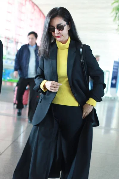 Actrice Chinoise Bingbing Est Photographiée Aéroport International Pékin Chine Novembre — Photo