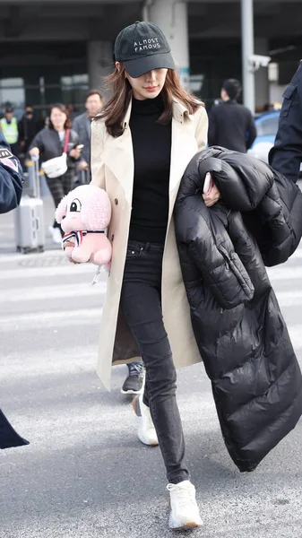 Hong Kong Model Actress Angelababy Pictured Hangzhou Xiaoshan International Airport — Stock Photo, Image