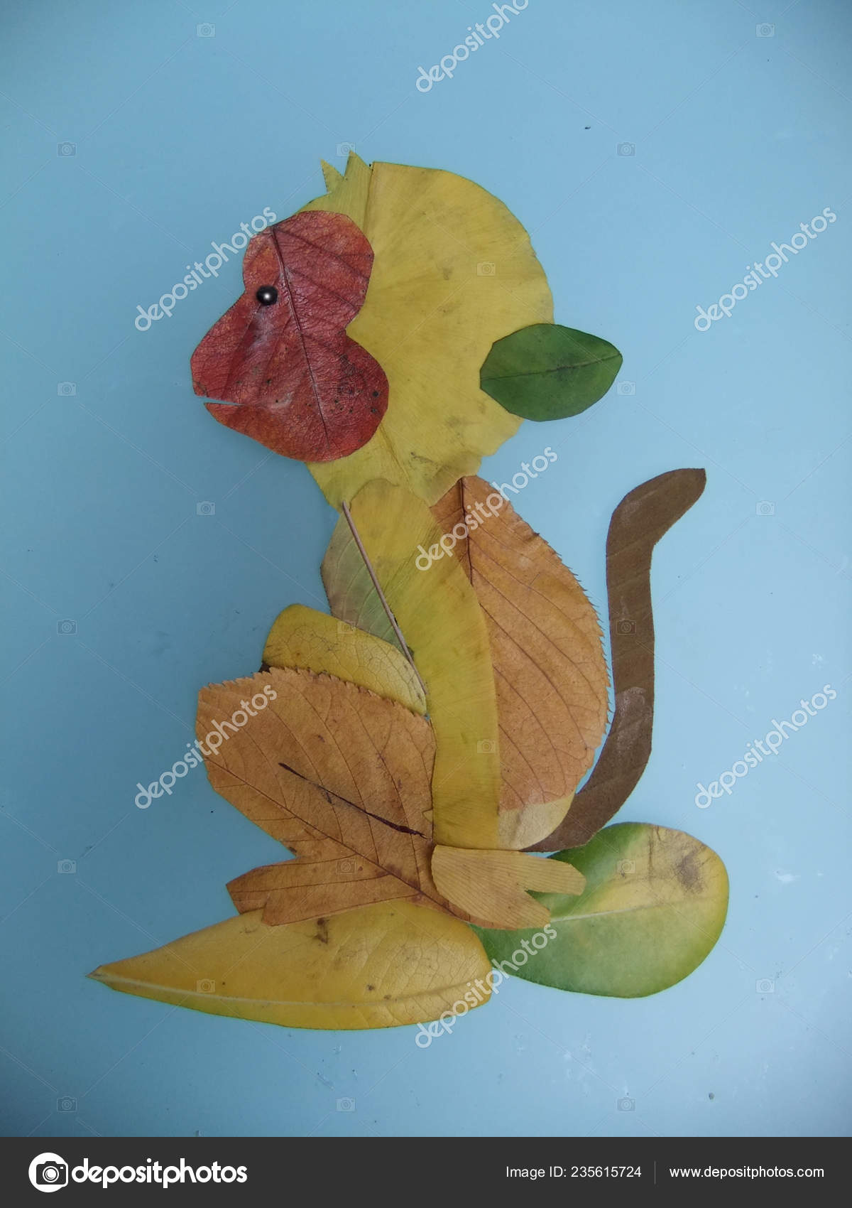 Uma Colagem Forma Macaco Formado Por Folhas Cores Formas Diferentes — Foto  editorial © IC Photo #235615724, image size:1200x1700