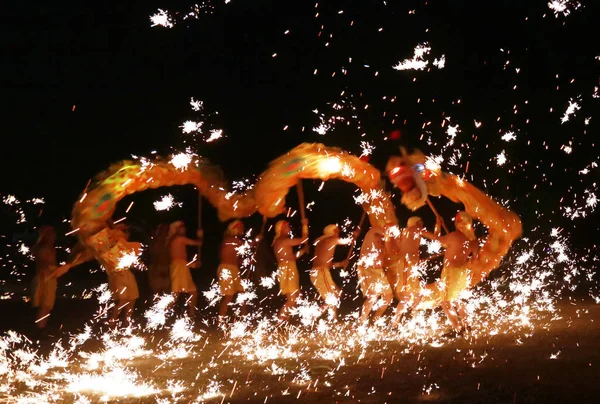 Nsanlar Shelong Ilçe Suining Şehir Güneybatı Çin Sichuan Eyaleti Aralık — Stok fotoğraf