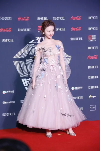 Chinese Actress Jing Tian Poses She Arrives Red Carpet Lofficiel — Stock Photo, Image