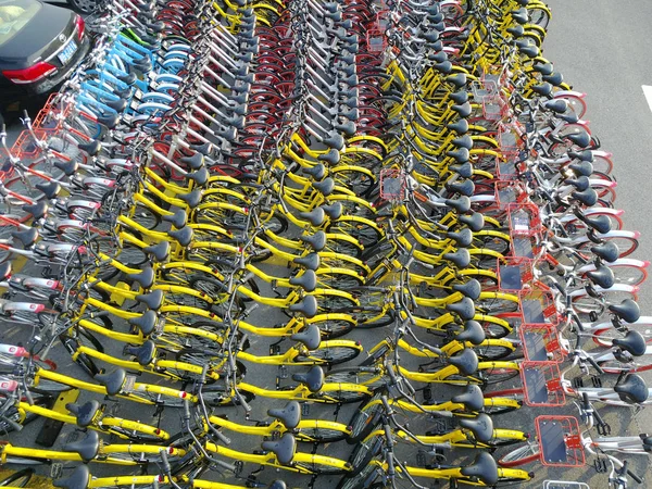 Les Vélos Des Services Chinois Partage Vélos Mobike Orange Ofo — Photo