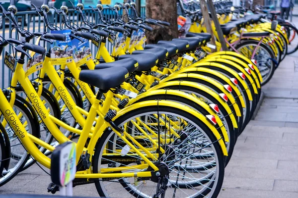 Des Vélos Services Chinois Partage Vélos Sont Alignés Sur Une — Photo