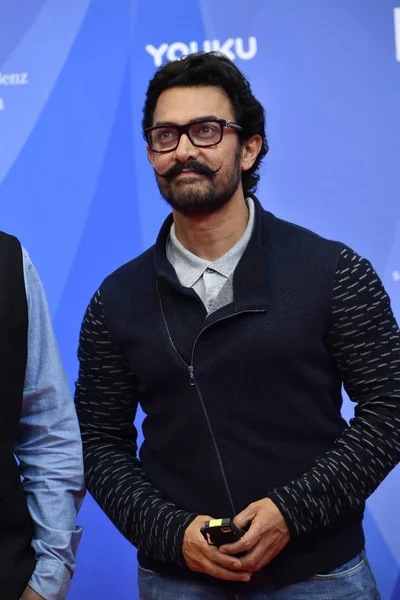Ator Indiano Aamir Khan Chega Tapete Vermelho Para Cerimônia Abertura — Fotografia de Stock