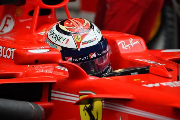 Sébastien Vettel Ferrari Conduit Voiture Alors Quitte Fosse Lors Une — Photo