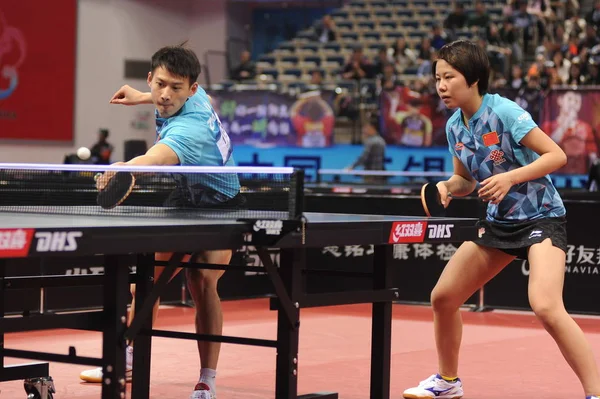 일본의 미유에 상대로 마스터 Ittf 아시안 선수권 2017 중국에서의 — 스톡 사진