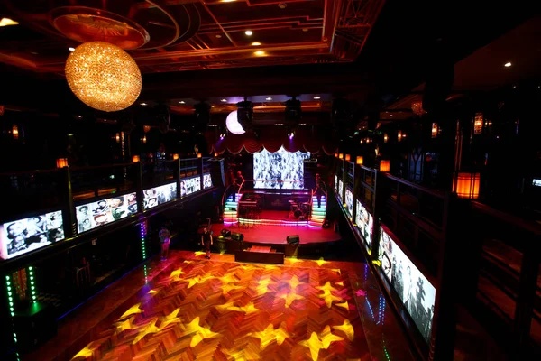 Vnitřní Pohled Paramount Ballroom Zábavy Jídelny Centru Čtvrti Jing Šanghaj — Stock fotografie