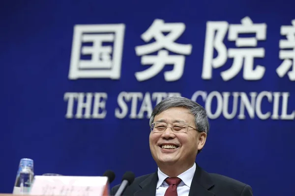 Guo Shuqing Kína Banki Szabályozó Bizottság Cbrc Elnöke Mosolyog Egy — Stock Fotó