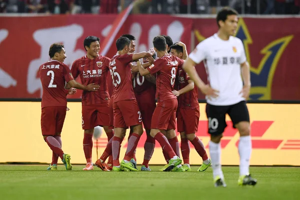 Giocatori Shanghai Sipg Festeggiano Dopo Che Wenjun Segnato Gol Contro — Foto Stock