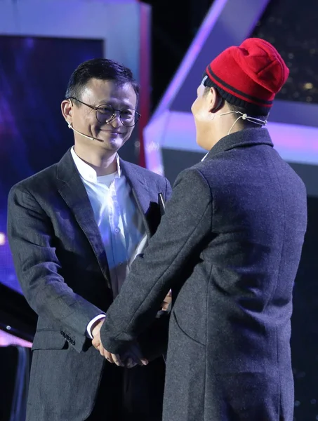 Jack Yun Izquierda Presidente Alibaba Group Comediante Chino Song Xiaobao — Foto de Stock