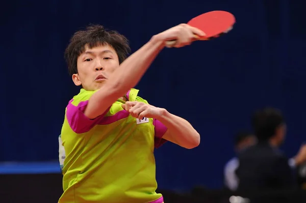 대한민국의 Sangeun 합니다 중국에 그들의 라운드 경기에서 Ittf 동쪽으로 중국의 — 스톡 사진