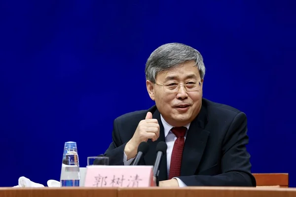 Guo Shuqing Nuevo Presidente Comisión Reguladora Bancaria China Cbrc Sonríe —  Fotos de Stock
