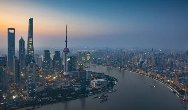 Skyline Puxi Huangpu River Lujiazui Financial District Con Shanghai Tower — Foto Stock