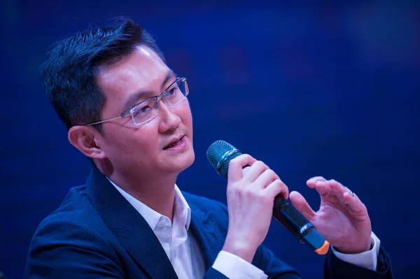 Ponny Huateng Ordförande Och Tencent Holdings Ltd Talar Avtäckningsceremony För — Stockfoto