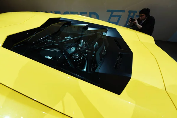 Lamborghini Aventador Coupe Está Exibição Durante Evento Lançamento Volkswagen Frente — Fotografia de Stock